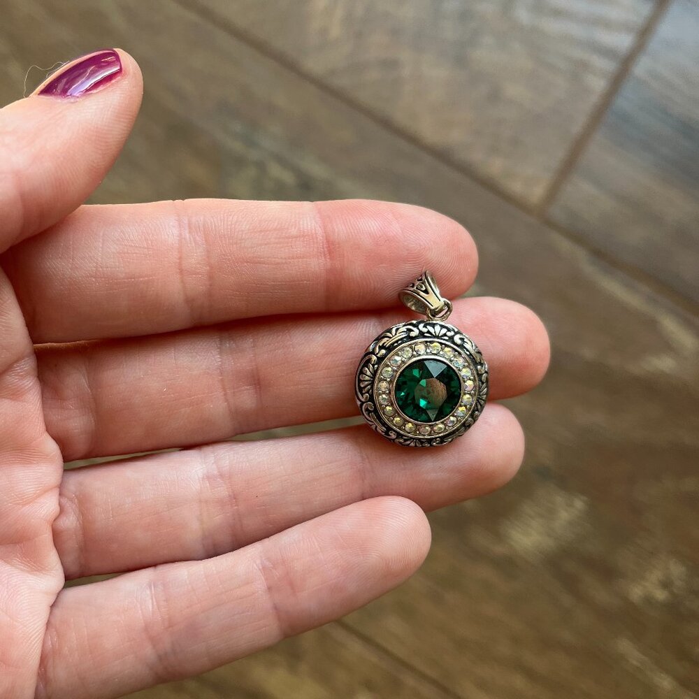 Stunning *Deep Green* Sparkly Pendant | Big Slytherin Energy | Sterling Silver - Picture 4 of 10